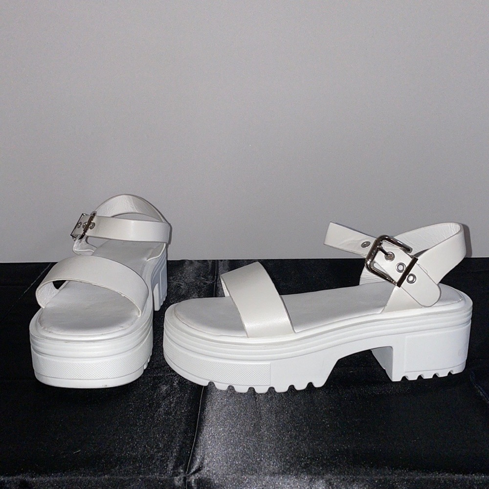 Ready Salted - Juliette2 - Classic Chunky Block Heel Platform Sandals Size 10